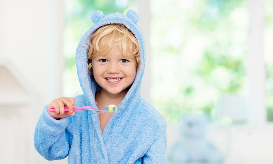 Έξυπνοι τρόποι για να βουρτσίζει το παιδί τα δόντια του χωρίς γκρίνια (pics)