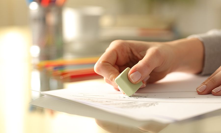 Tips για μαμάδες: 4 τρόποι να αξιοποιήσετε τις γόμες στην καθαριότητα