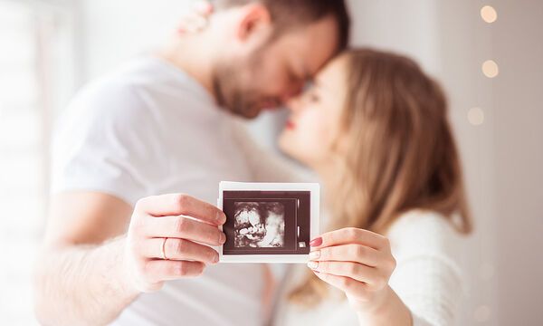 paidia pou mporei na apoktisei mia ginaika