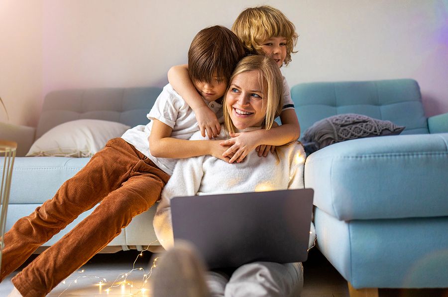 stay at home mom linked in 2