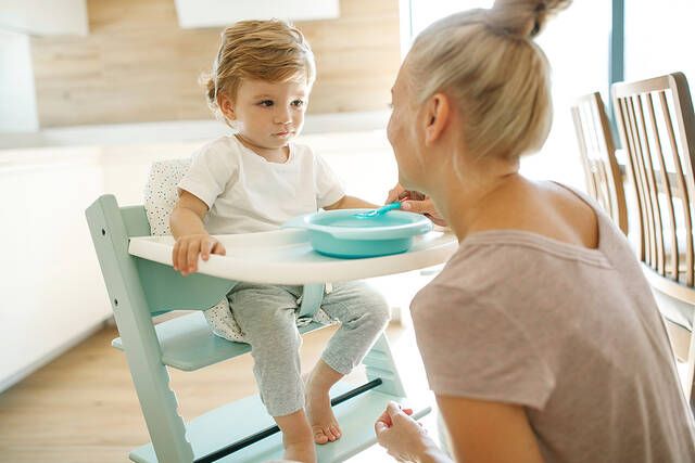 baby led weaning odigos asfaleias 3