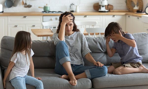 sinaisthimatiki axadlisi mamas