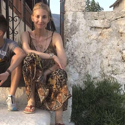 niki kartsona 5