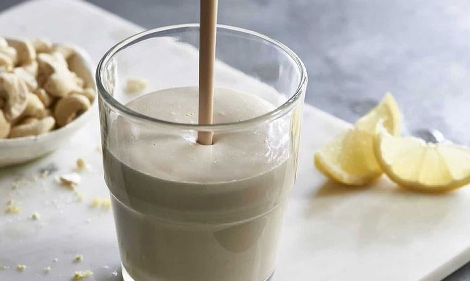 Αυτό το smoothie είναι ιδανικό για να ξεγελάσετε την επιθυμία σας για γλυκό